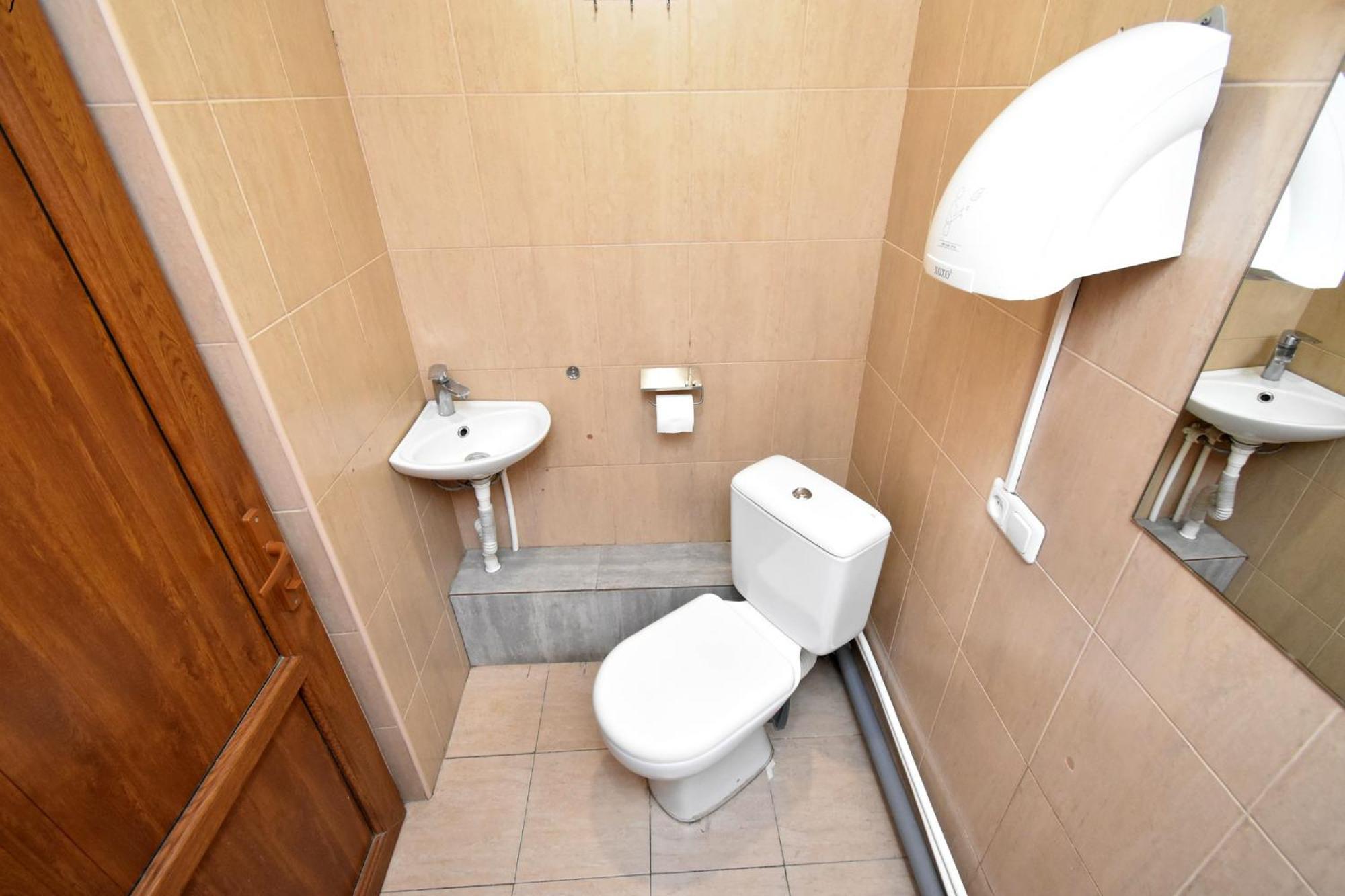 יירבאן A&S Hotel מראה חיצוני תמונה