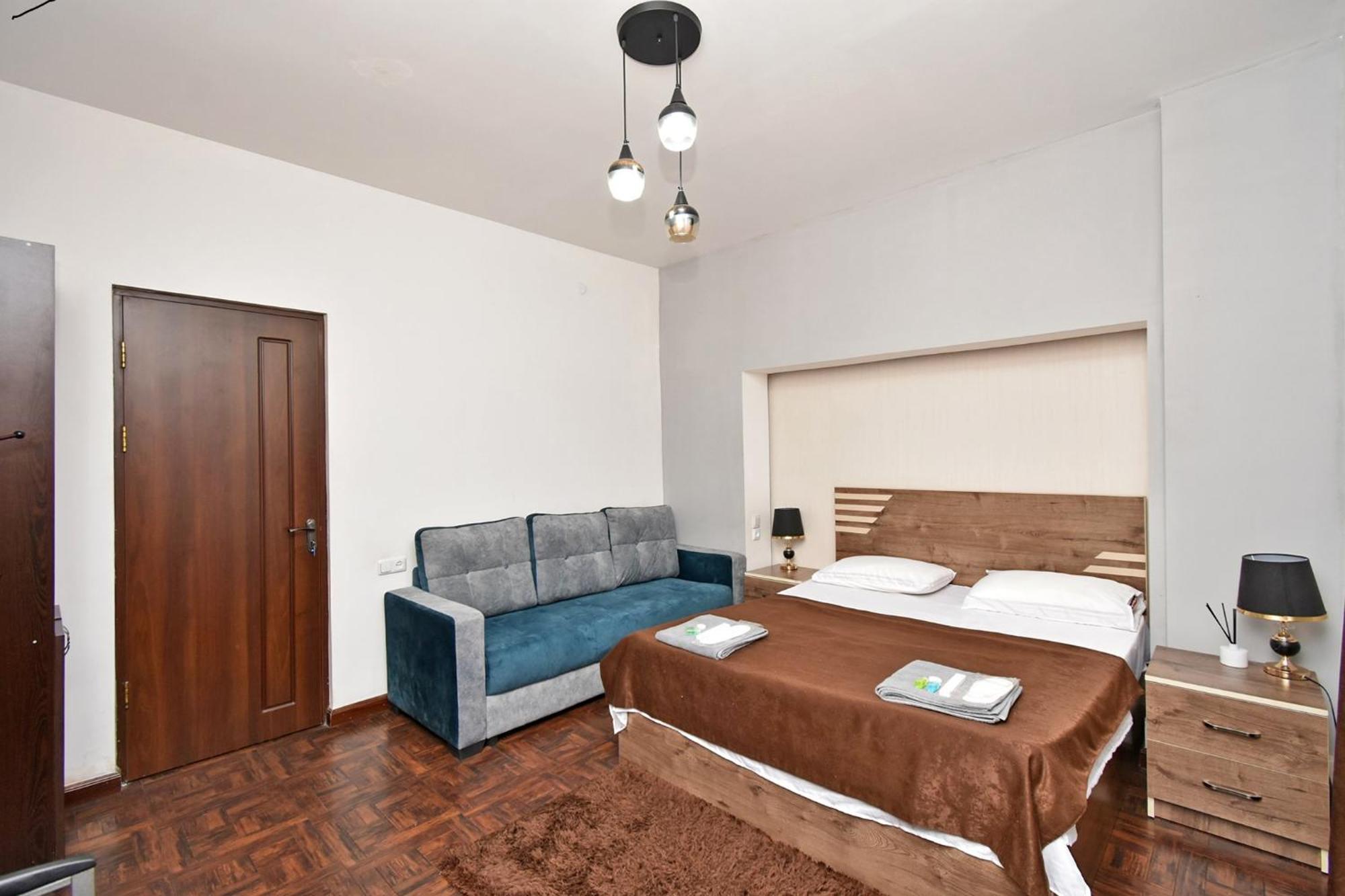 יירבאן A&S Hotel מראה חיצוני תמונה